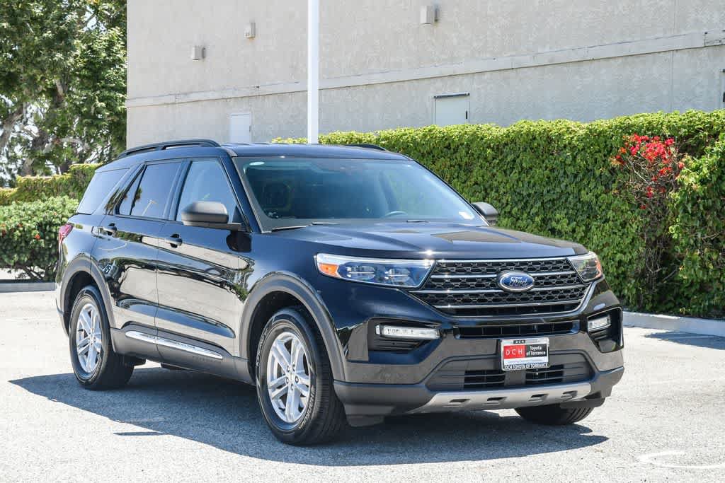 Used 2023 Ford Explorer XLT w/ Equipment Group 202A RWD video 3