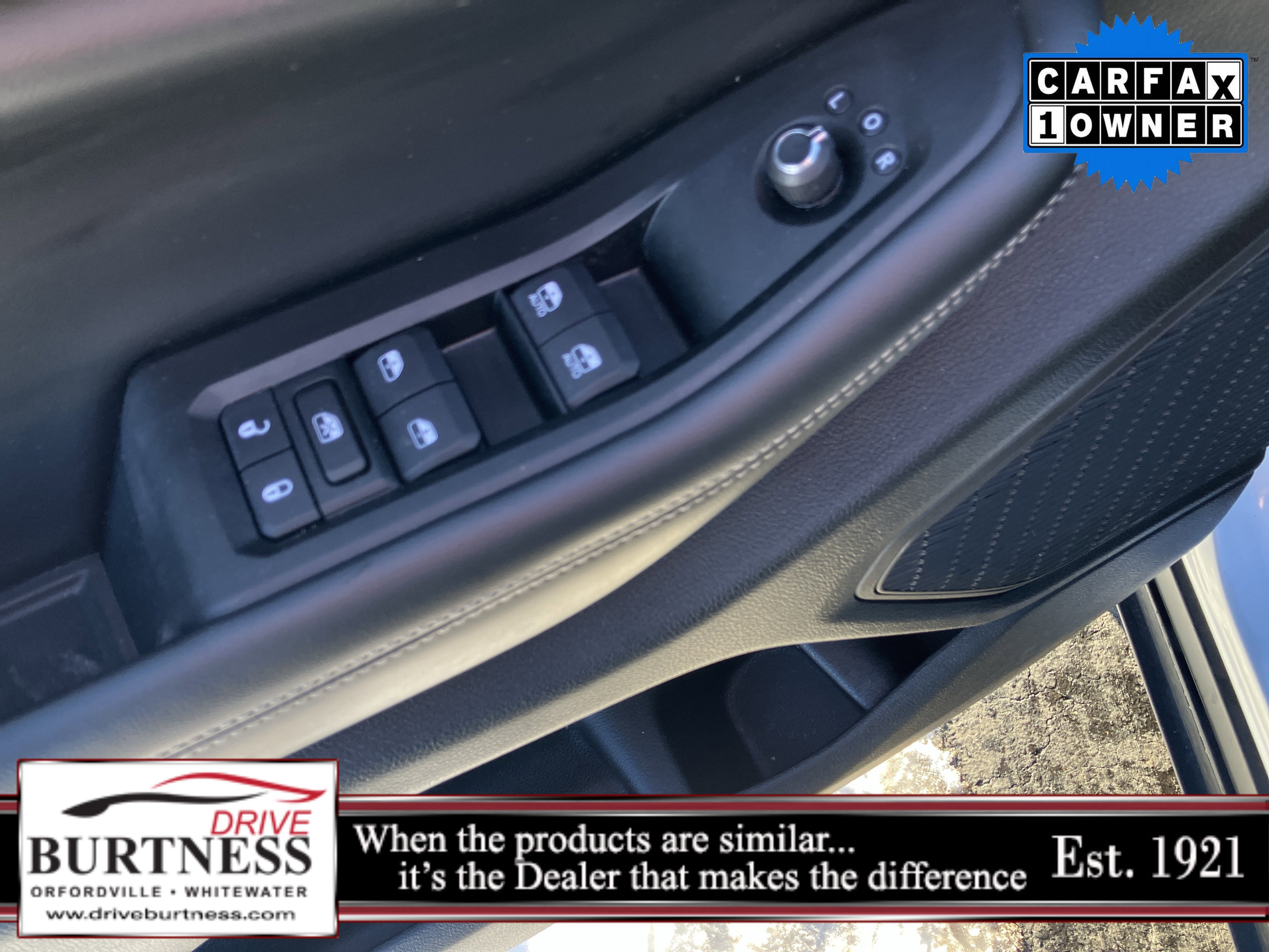 Used 2024 Jeep Grand Cherokee L Limited w/ Luxury Tech Group II image 28