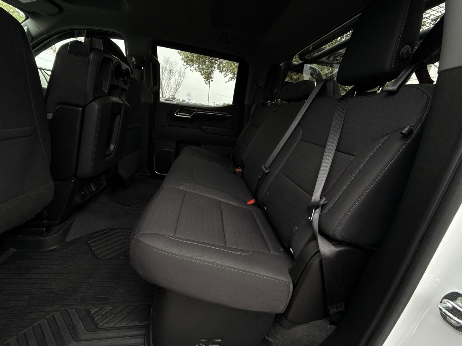 Used 2022 Chevrolet Silverado 1500 RST w/ Z71 Off-Road Package AWD/4WD image 24