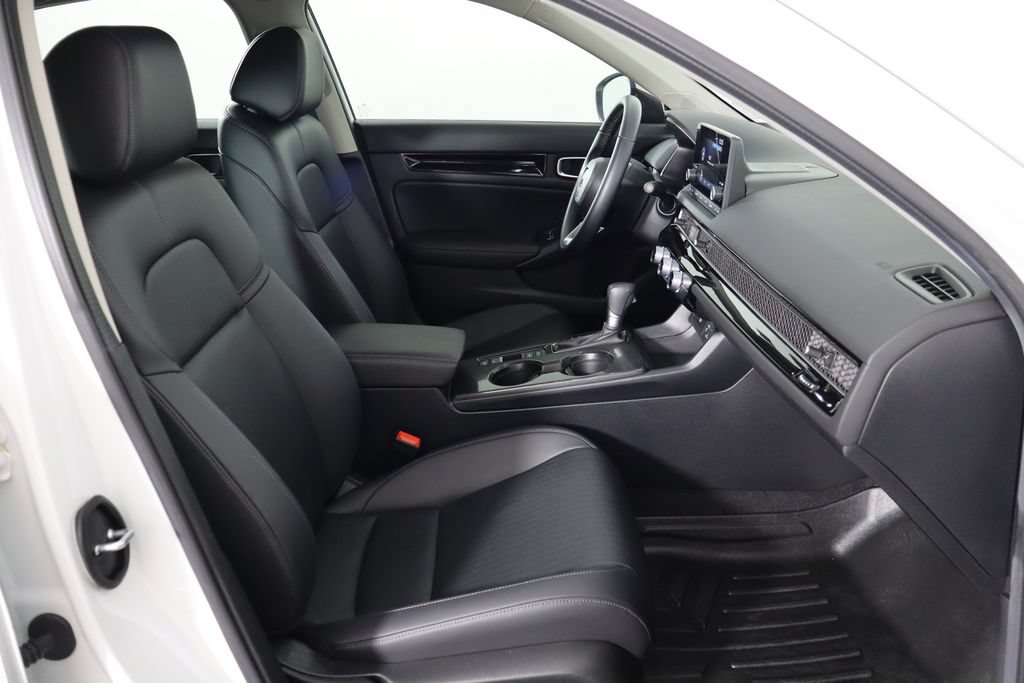 Used 2024 Honda Civic EX-L image 17