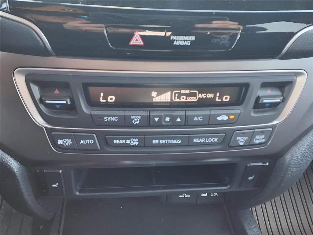 Used 2022 Honda Pilot Sport image 17