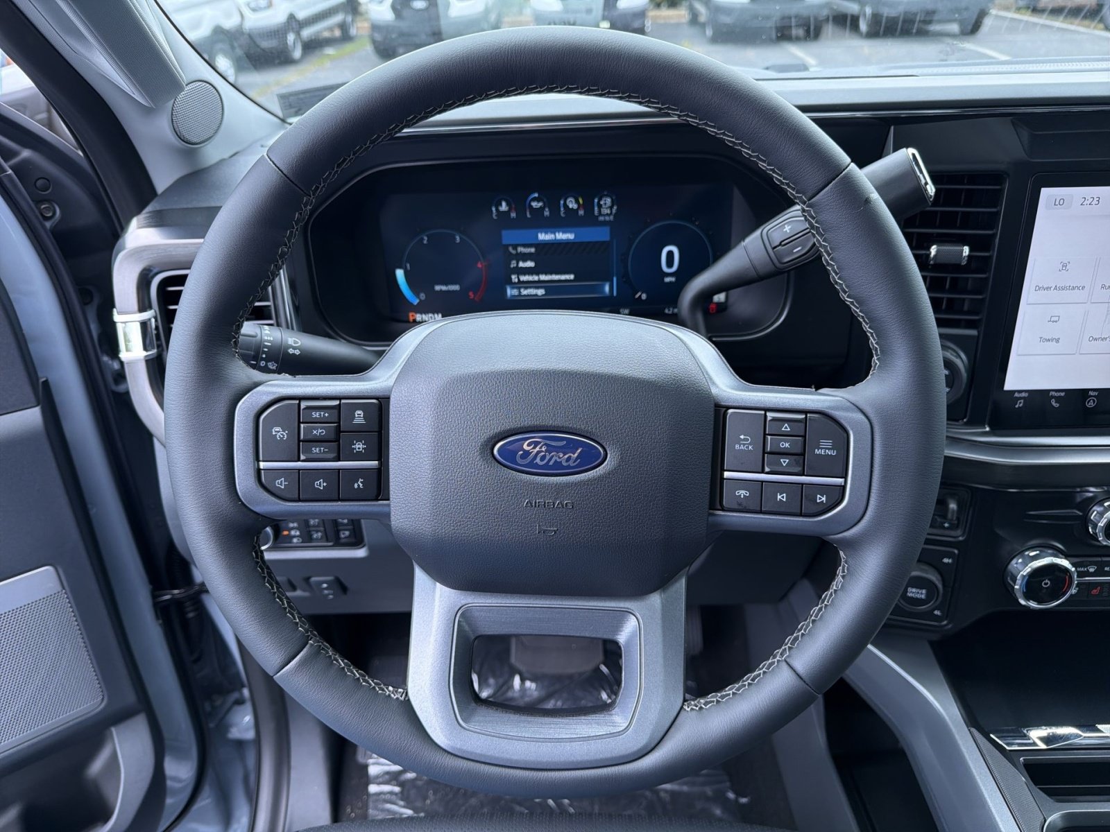 New 2027 Ford F350 Lariat w/ Lariat Ultimate Package AWD/4WD image 25