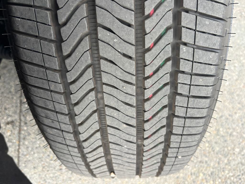 Used 2025 Honda Prologue EX image 32