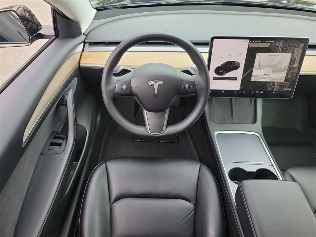 Used 2021 Tesla Model 3 Standard Range Plus image 16