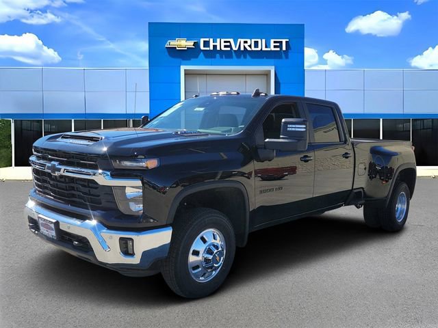 New 2026 Chevrolet Silverado 3500 LT w/ All Star Edition image 7