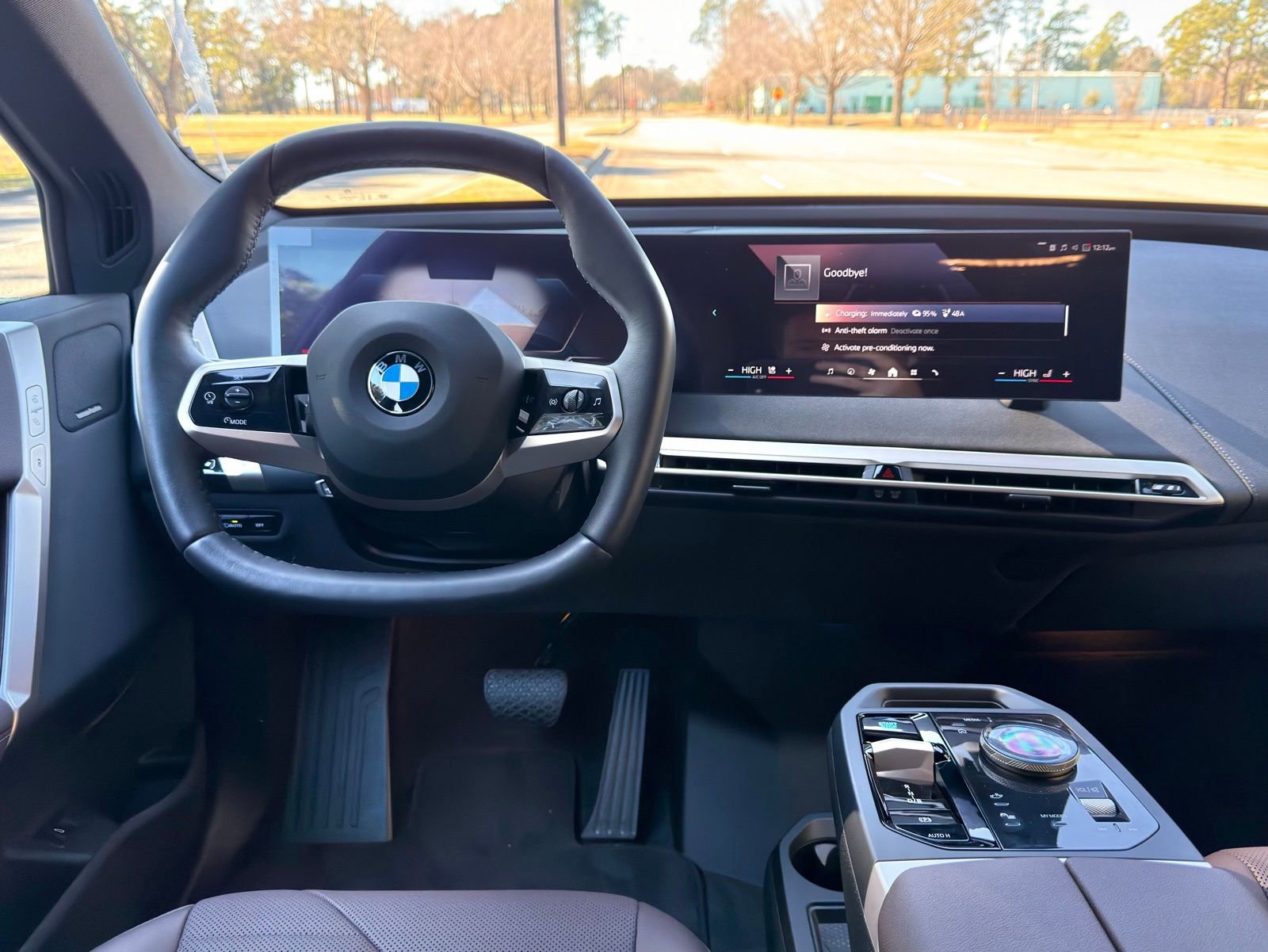 New 2026 BMW iX xDrive45 AWD/4WD image 3