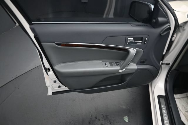 Used 2010 Lincoln MKZ FWD image 21