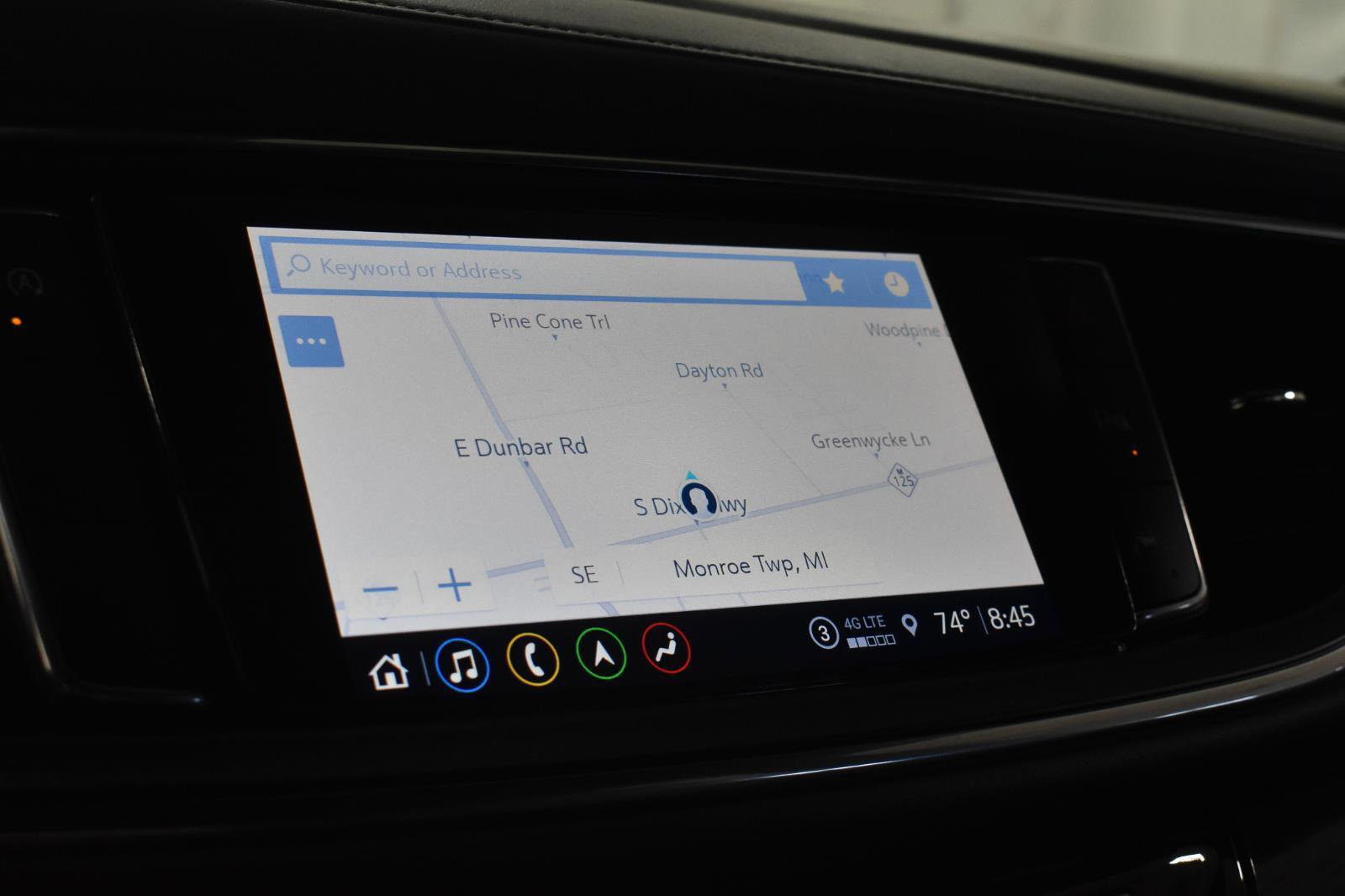 Used 2022 Buick Enclave Premium image 18