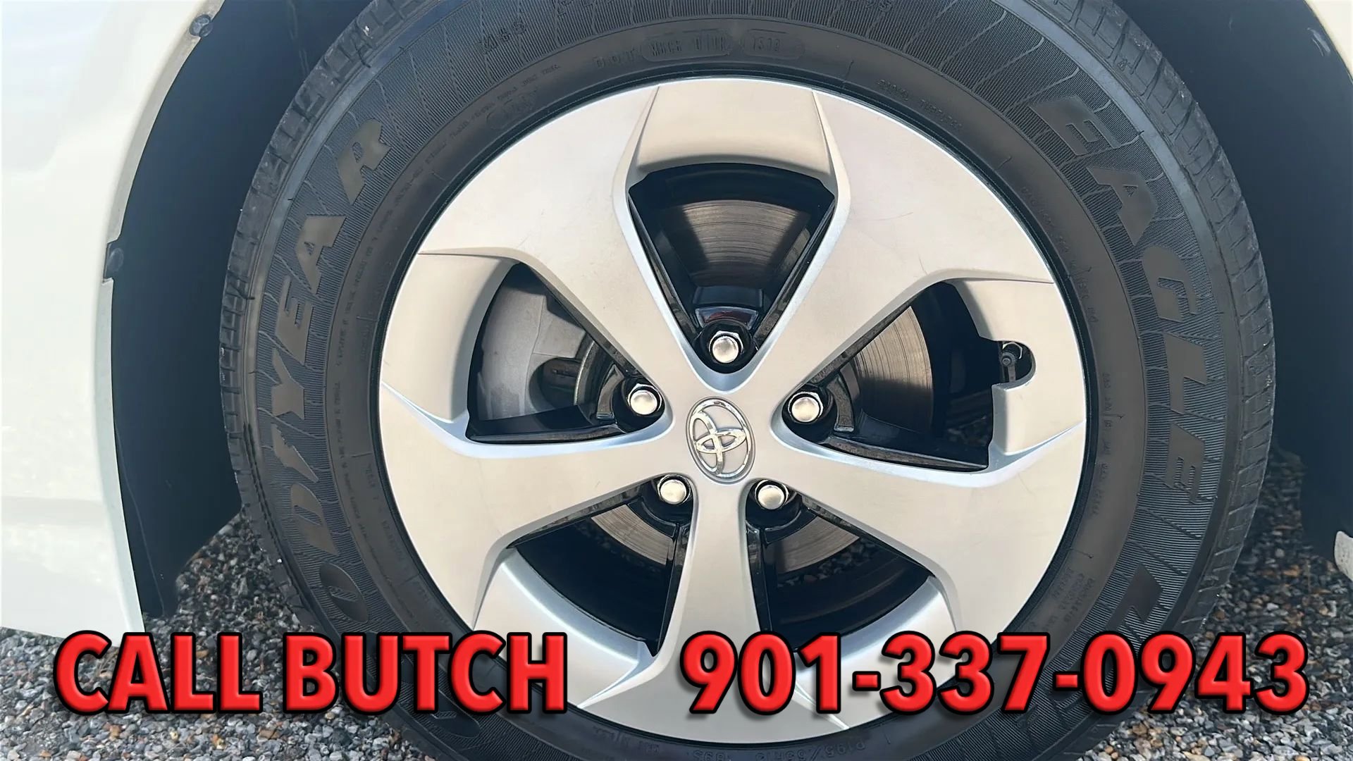 Used 2015 Toyota Prius Two FWD image 21