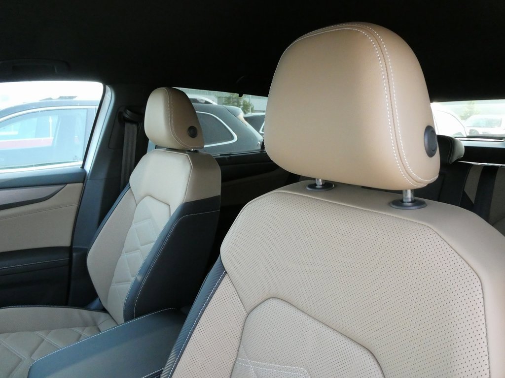 New 2025 Volkswagen Atlas Cross Sport SE image 31