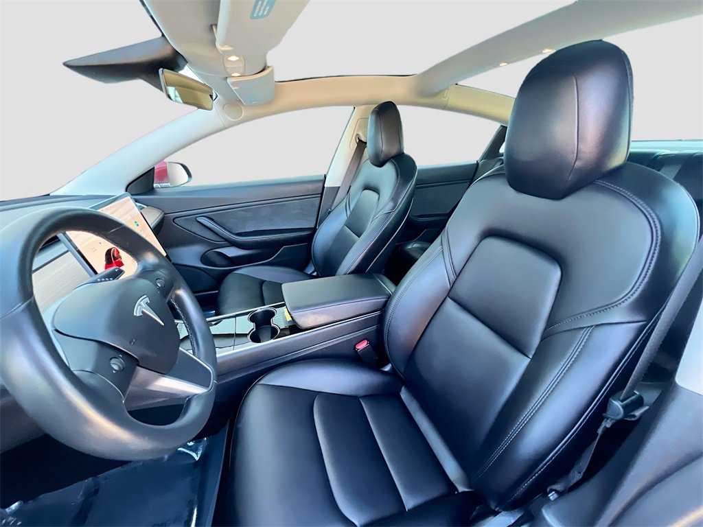 Used 2018 Tesla Model 3 Long Range image 19