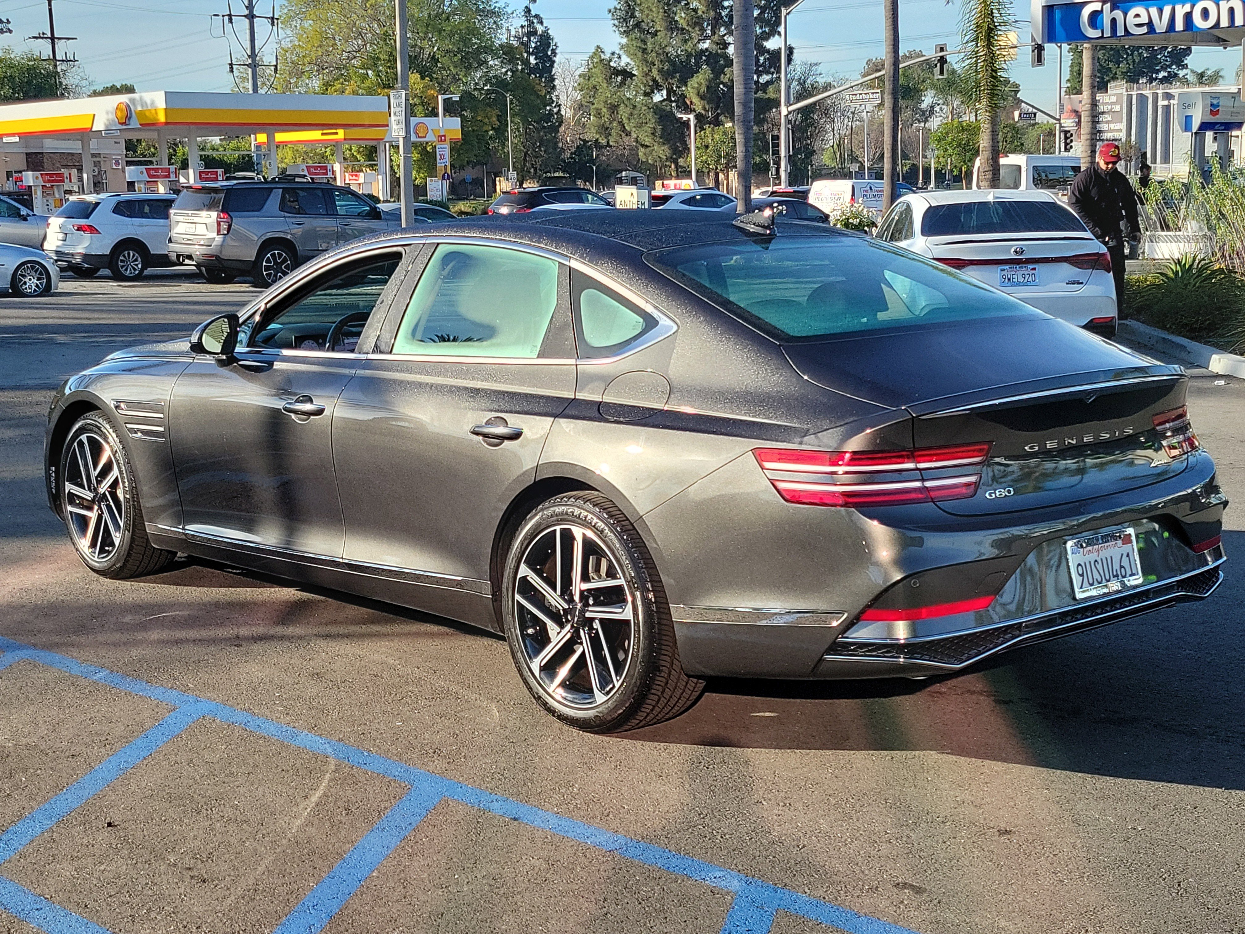 Certified 2025 Genesis G80 2.5T Advanced image 28
