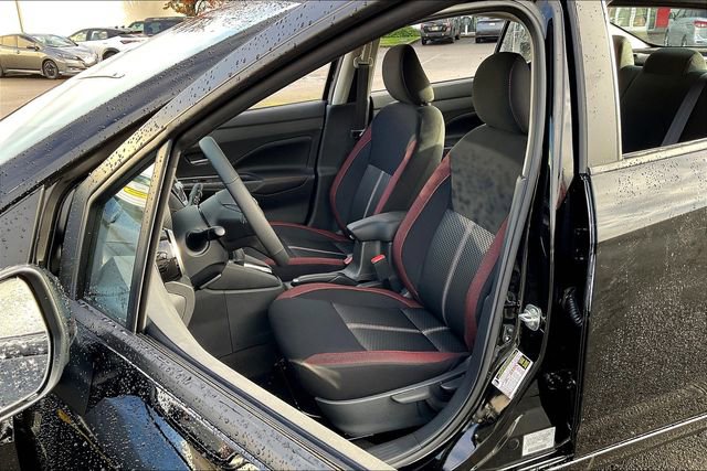 New 2025 Nissan Versa SR w/ Trunk Package image 9