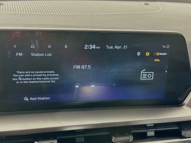 Used 2025 Kia Telluride S FWD image 14