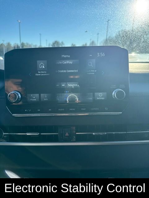 Used 2024 Mitsubishi Outlander SE image 13