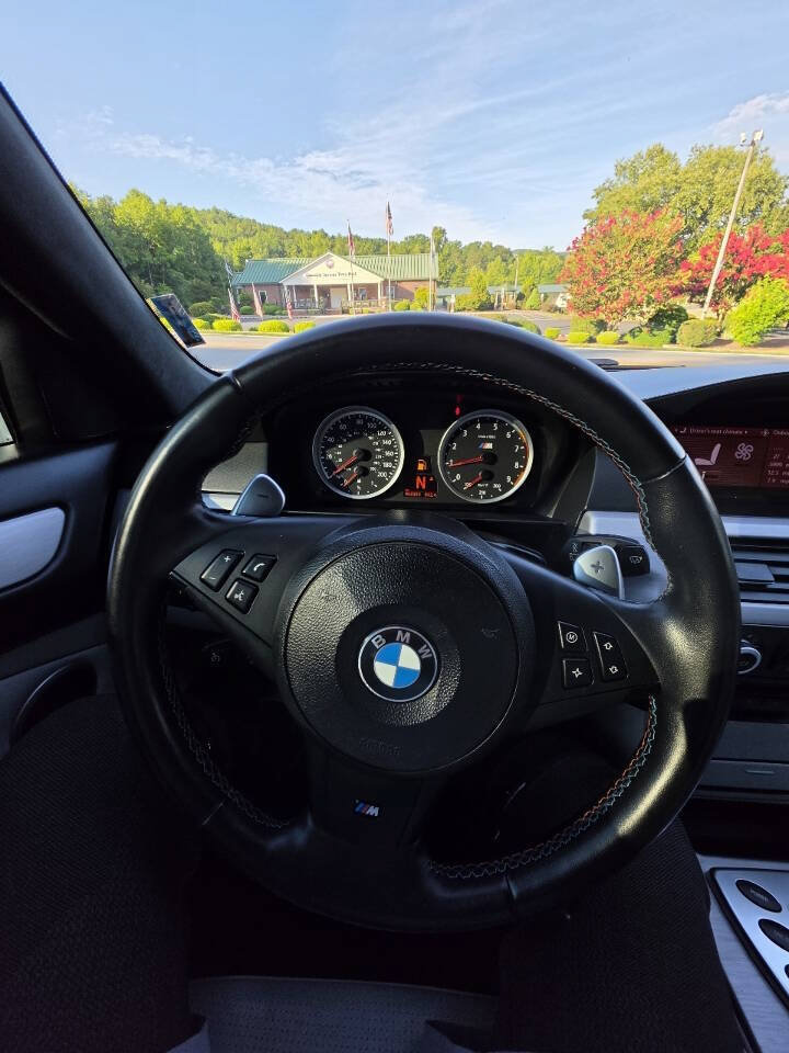 Used 2008 BMW M5 RWD image 15