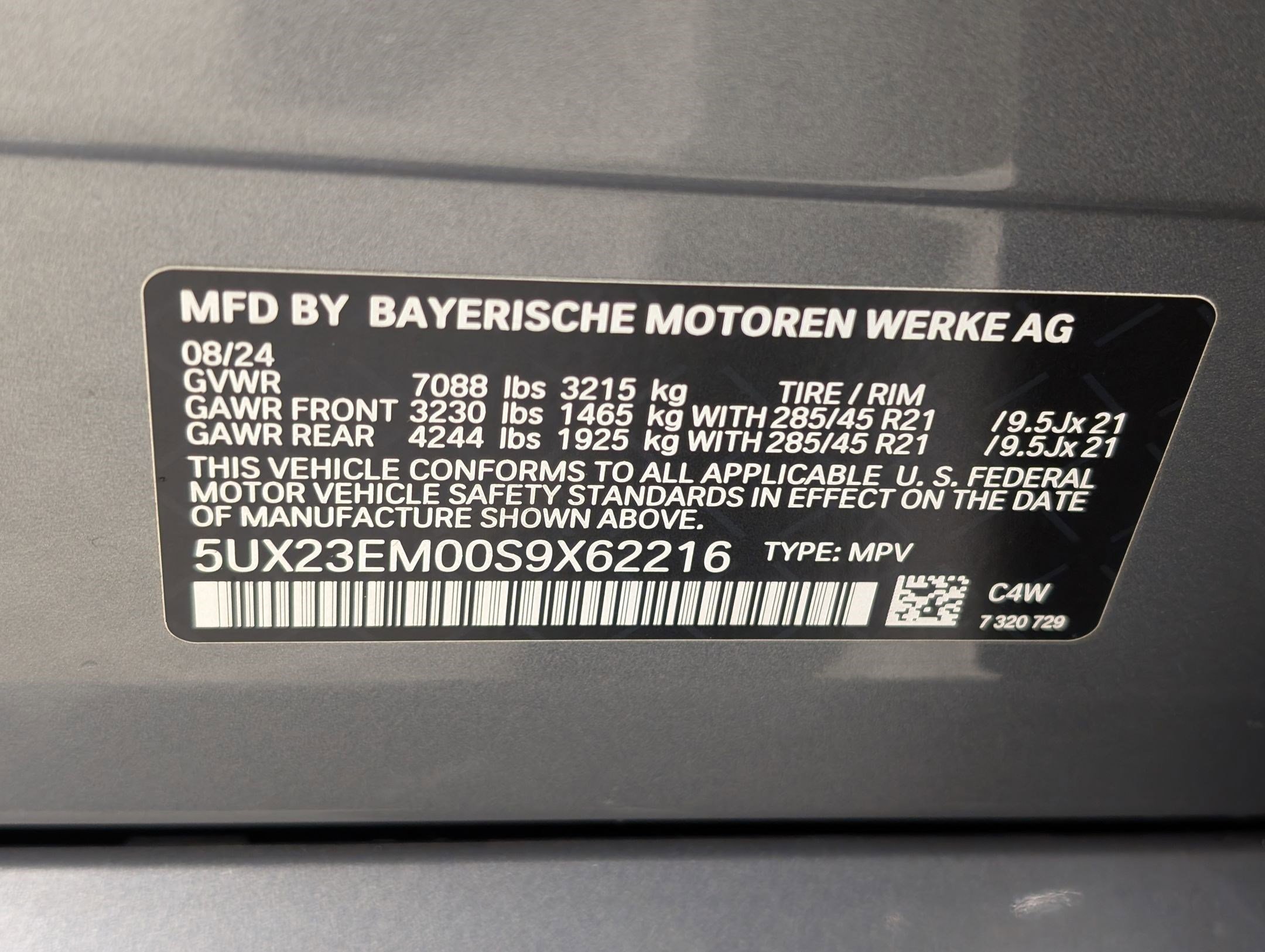 Used 2025 BMW X7 xDrive40i w/ Premium Package image 23