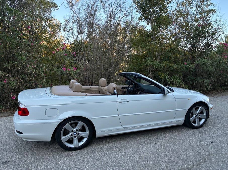 Used 2004 BMW 325Ci Convertible RWD image 16