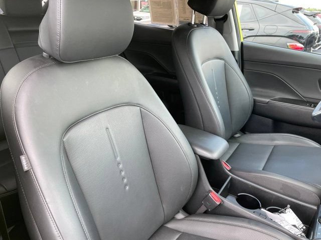 Used 2024 Hyundai Kona Limited AWD/4WD image 10
