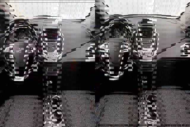 Used 2017 GMC Terrain SLE w/ Technology Package image 14