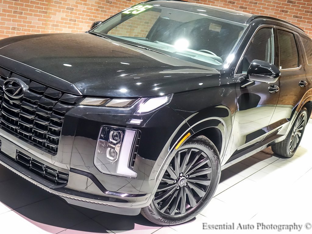 Used 2025 Hyundai Palisade Calligraphy image 6