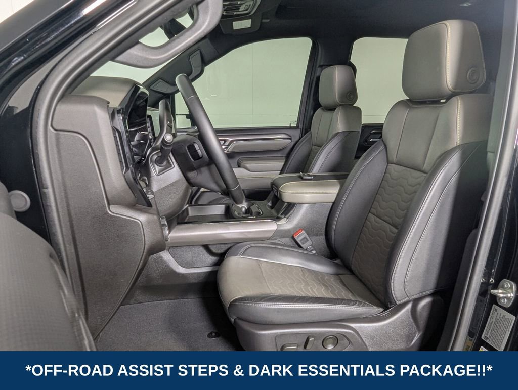 Used 2024 Chevrolet Silverado 2500 ZR2 w/ Technology Package image 13