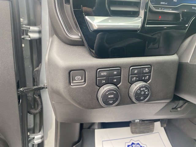 Used 2024 Chevrolet Silverado 2500 LT w/ Convenience Package image 14