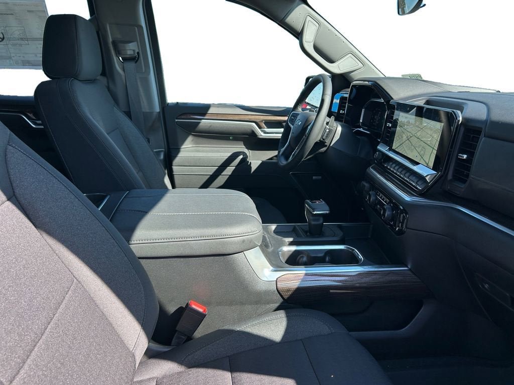 New 2026 Chevrolet Silverado 1500 RST w/ Safety Package AWD/4WD image 17