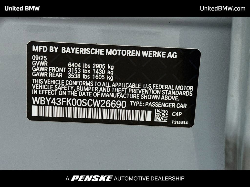 Used 2025 BMW i5 M60 w/ Premium Package image 15