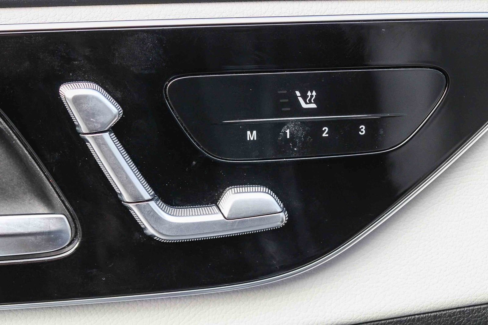 Certified 2023 Mercedes-Benz C 300 Sedan image 22