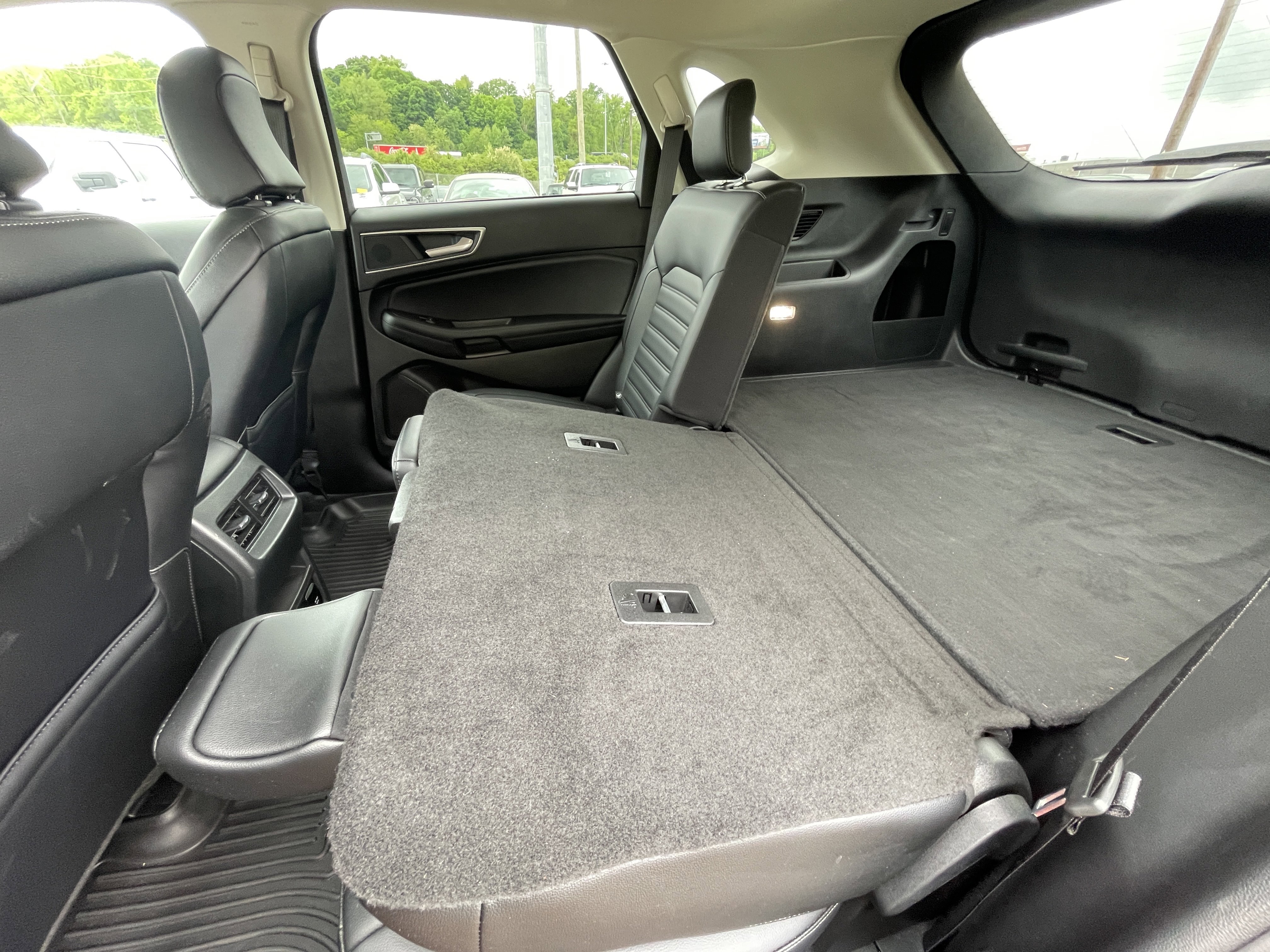 Used 2024 Ford Edge SEL w/ Convenience Package AWD/4WD image 33