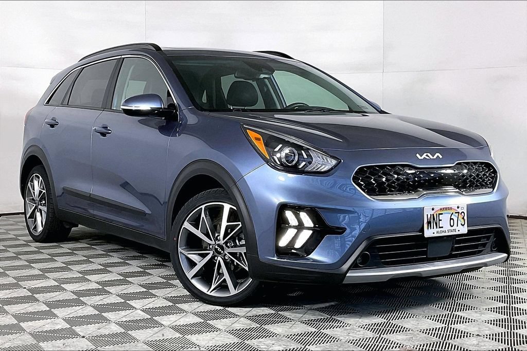 Used 2022 Kia Niro Touring Special Edition FWD image 12