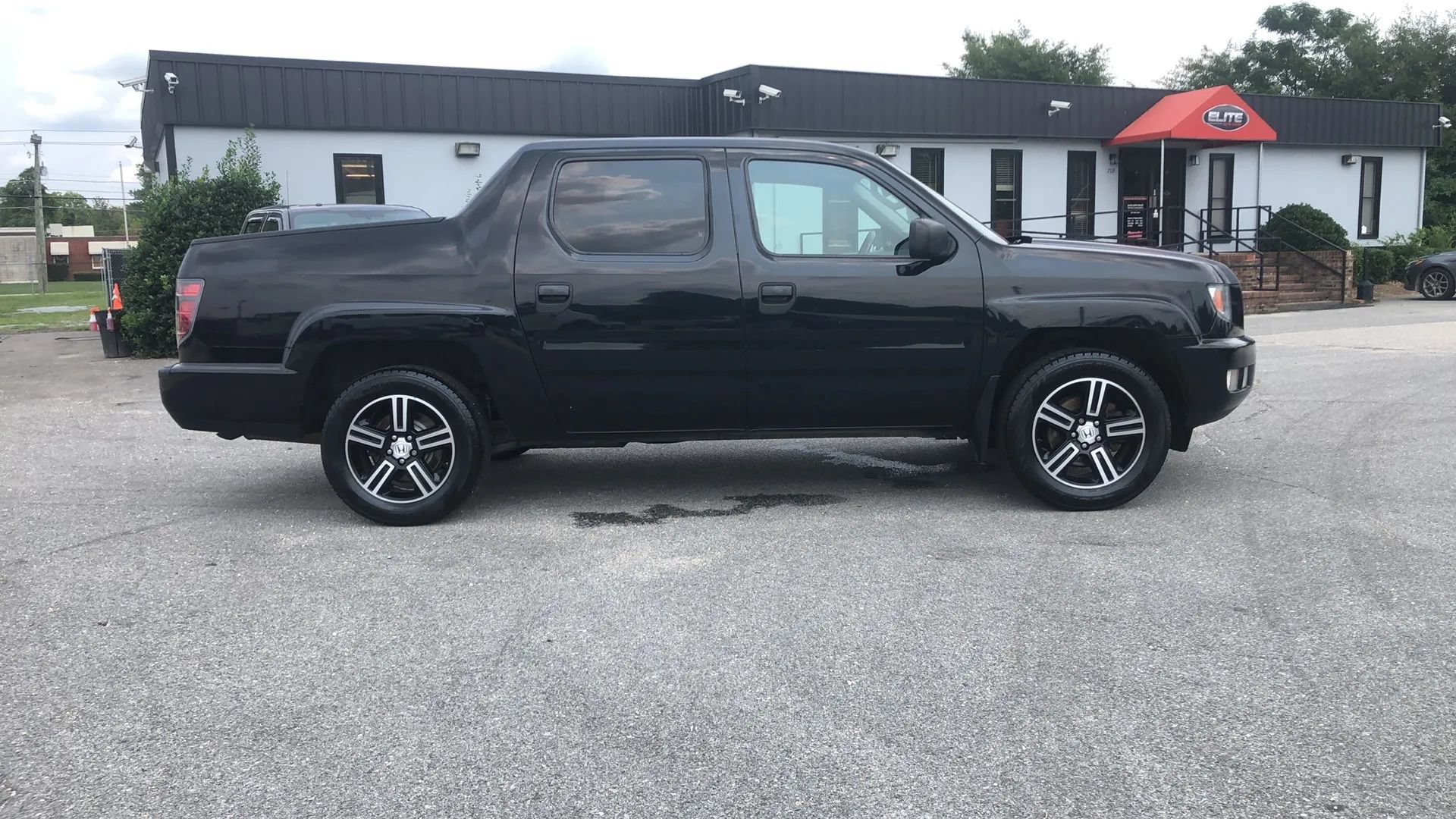 Used 2014 Honda Ridgeline Sport image 5