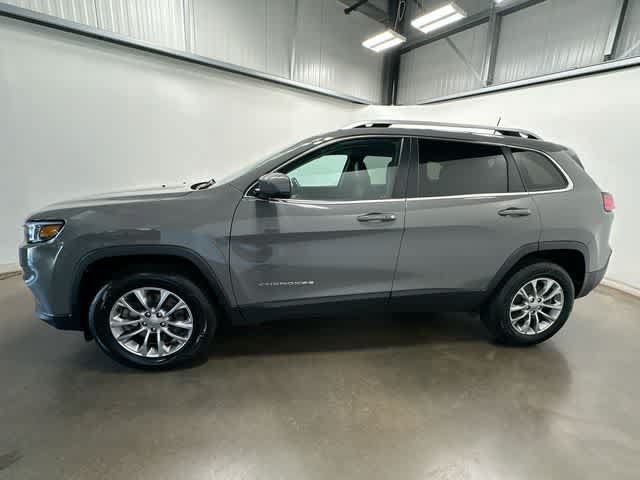 Used 2021 Jeep Cherokee Latitude Lux AWD/4WD image 2
