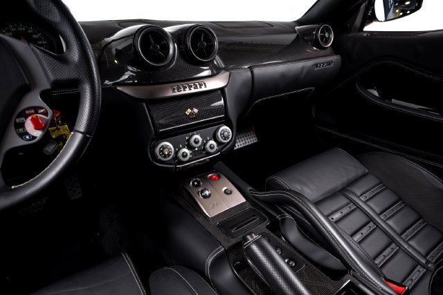 Used 2010 Ferrari 599 GTB Fiorano RWD image 33