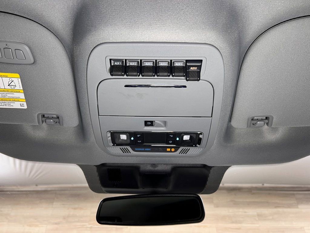 Used 2024 Ford F350 Lariat w/ Lariat Ultimate Package image 19