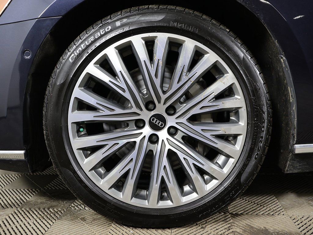 Used 2021 Audi A8 L 3.0T w/ Executive Plus Package image 24