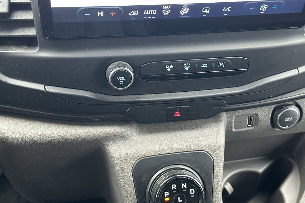 Used 2022 Ford E-Transit Medium Roof w/ Load Area Protection Package image 22