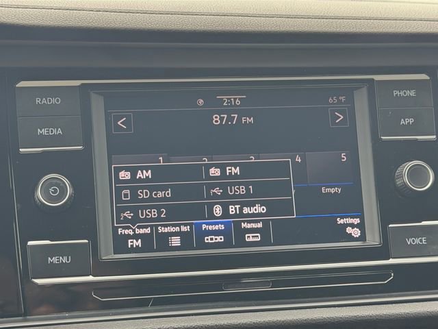 Used 2024 Volkswagen Jetta Sport image 25