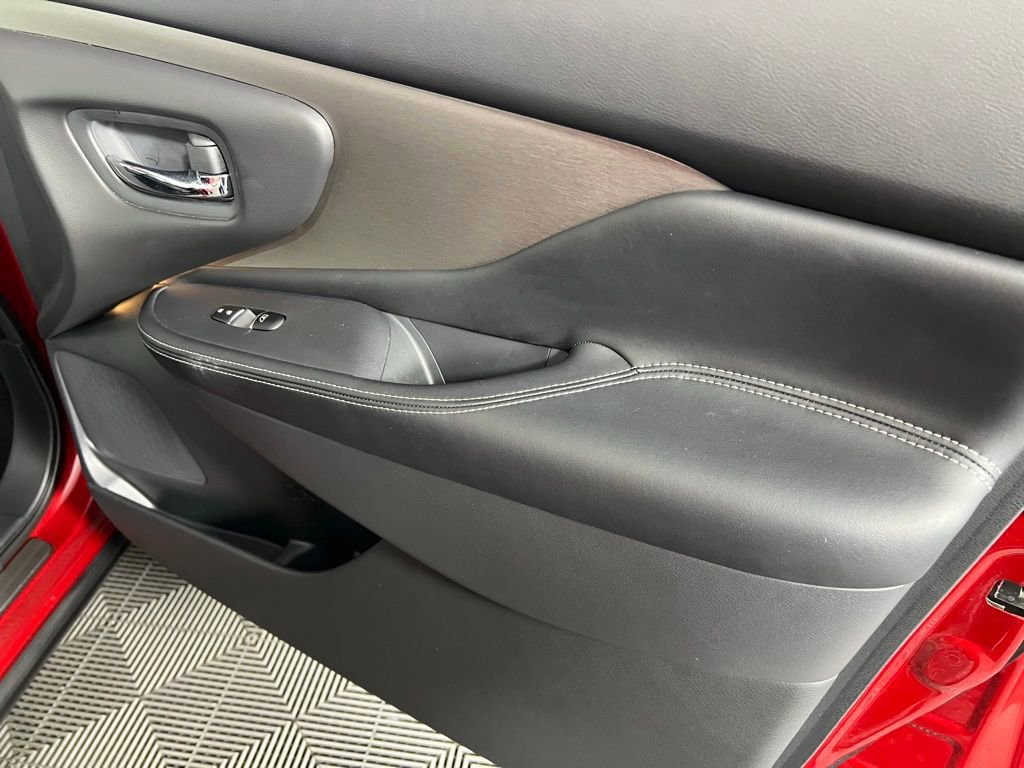 Used 2024 Nissan Murano SL image 35