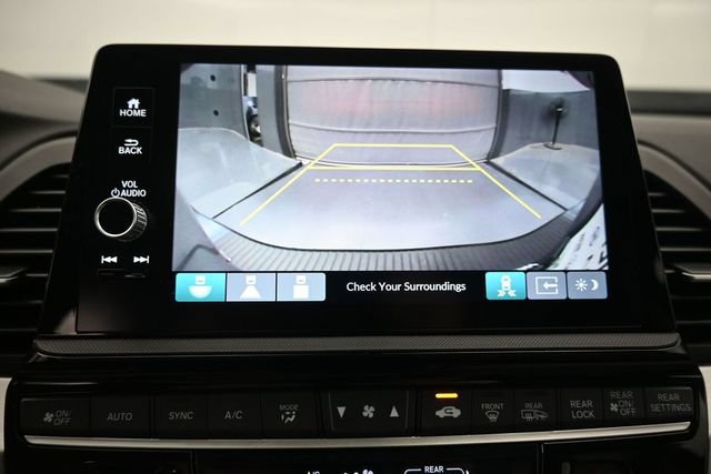Certified 2026 Honda Odyssey Touring image 18