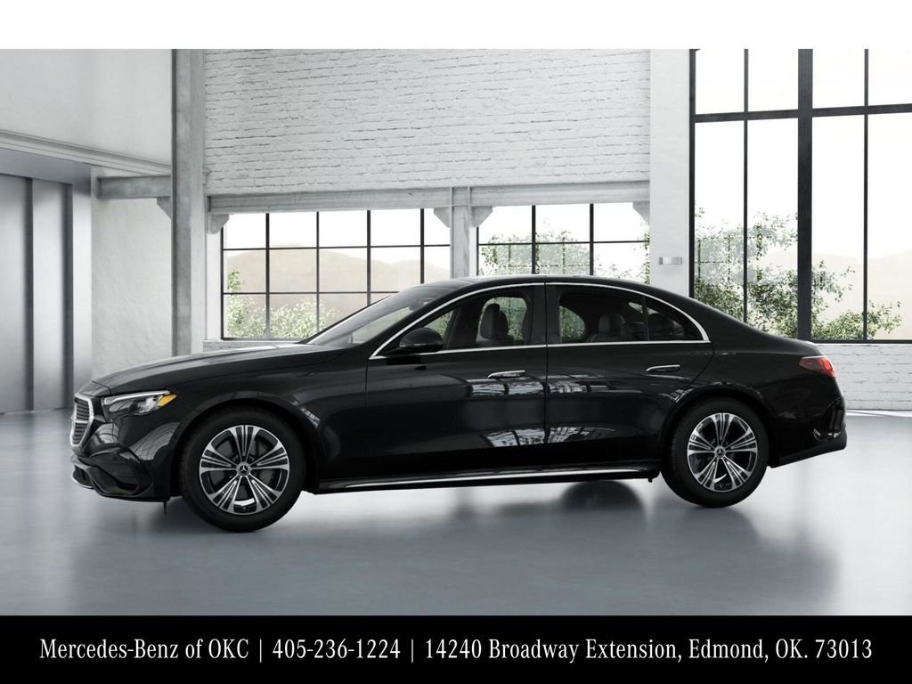 Used 2025 Mercedes-Benz E 350 4MATIC Sedan image 36
