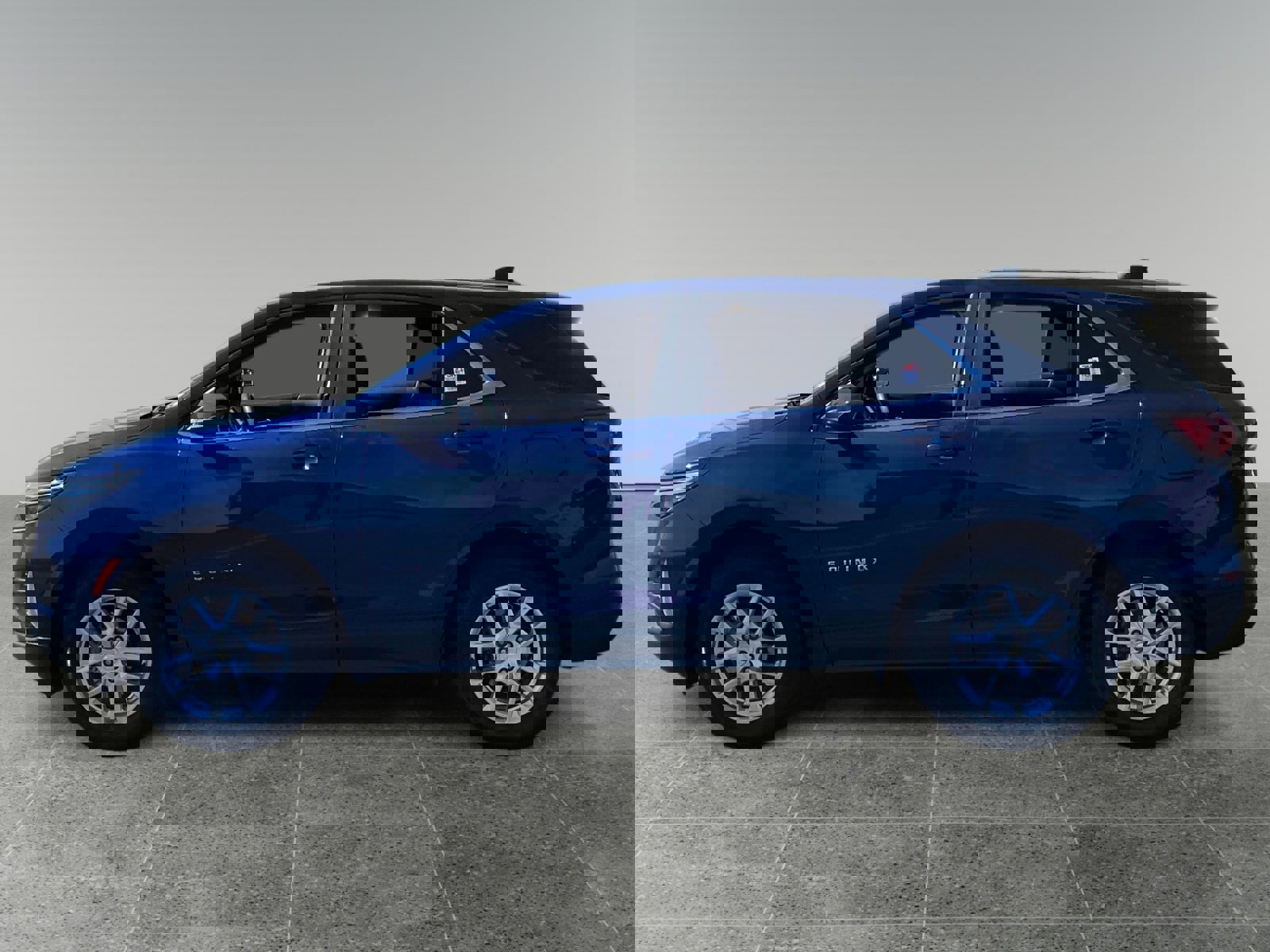 Used 2022 Chevrolet Equinox LT image 2