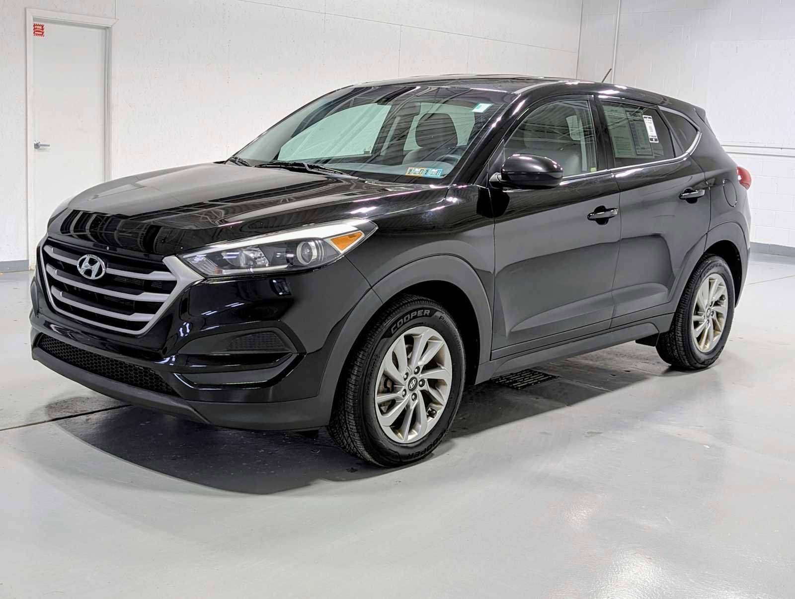 Used 2018 Hyundai Tucson SE AWD/4WD image 1