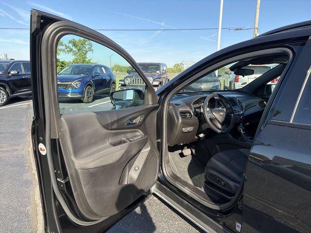 Used 2022 Chevrolet Equinox RS AWD/4WD image 18