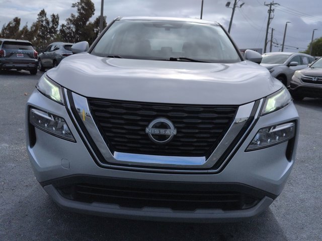 Certified 2023 Nissan Rogue SV image 10