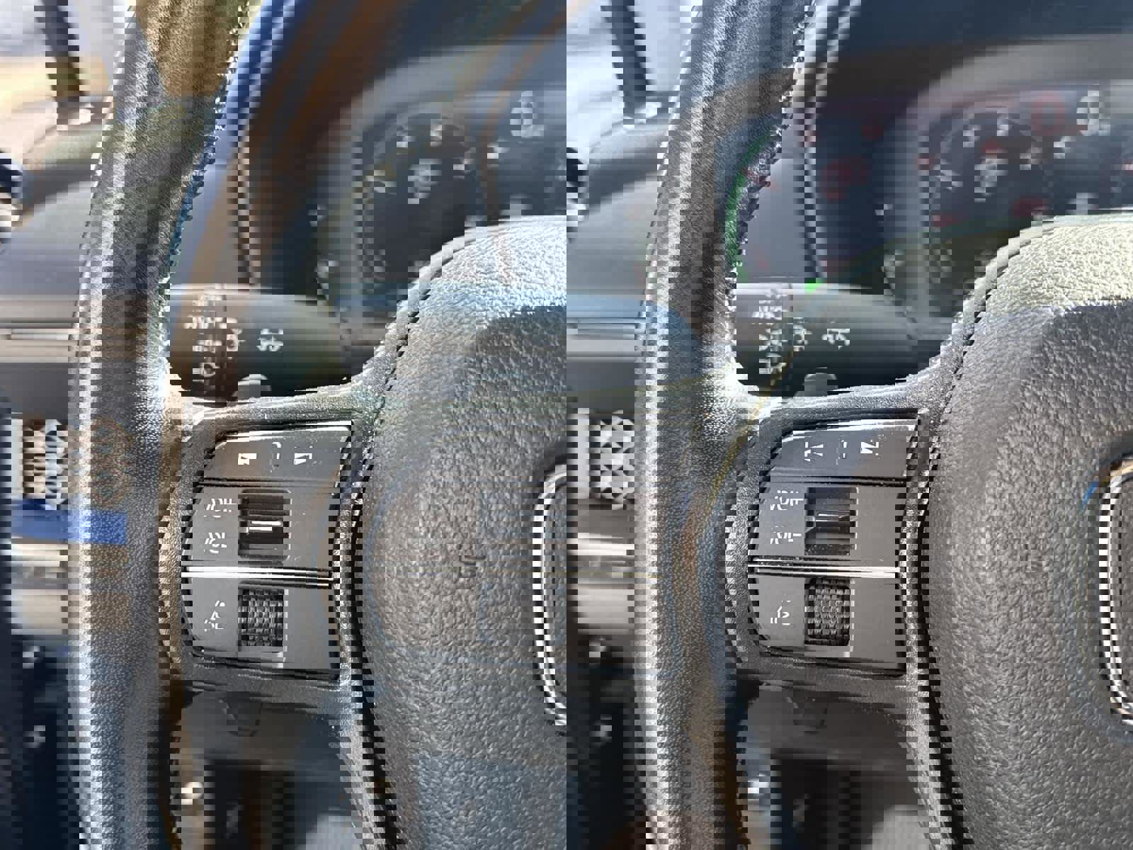 Used 2023 Honda Accord EX-L image 19