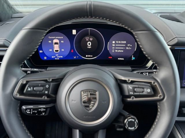 New 2025 Porsche Macan Turbo Electric AWD/4WD image 20