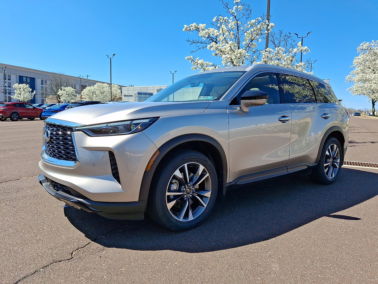 Certified 2023 INFINITI QX60 Luxe w/ Cargo Package image 3