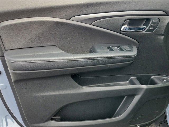 Used 2023 Honda Ridgeline RTL image 16